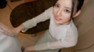 [Uncensored] A slender beauty with the strongest visuals! Her beauty level explodes in tight Azai clothes. Swallowing, mass facials, and creampies for a total of three shots. *Bonus HD quality