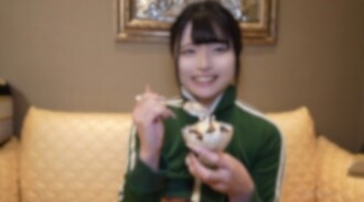 3 days! 70% off! [Facial] The divine reaction of an untreated body. Immoral ejaculation with semen poured on the face. Youth is justice, a precious video that captures the essence of an 18-year-old.