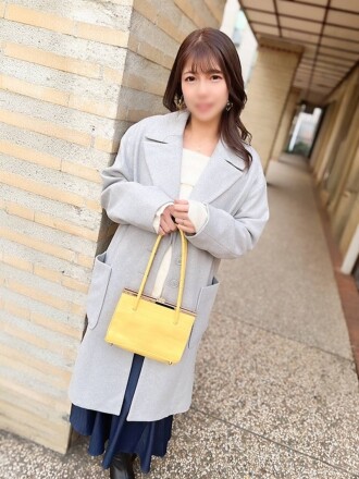 [Small-breasted wife] B cup, when the nipples are stimulated, the pussy juice doesn&#039;t stop, beautiful erotic wife in her 30s (31) A long-awaited raw cock and a real creampie &quot;Natsu&quot;