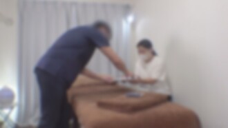 Half price until August 31st! [None/Half raw?] This is the first time we have had a client in our salon since its opening, a woman in her 60s. She&#039;s quite out of shape, but we&#039;ll do our best to provide a satisfactory experience.