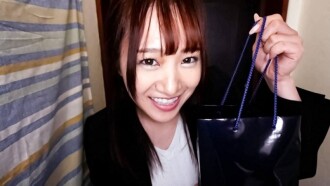 Phim [Hono-chan / Goddess] A busty goddess overflowing with sex descends upon the house of a senior corporate slave! She serves him and makes him ejaculate a lot!