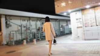 Phim [First shoot] Newly married wife Karen, 28 years old ♡ After a year of marriage, sex has drastically decreased to once a week... She cheats on her husband and films it! The young wife's throbbing pussy goes crazy with another man'