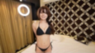 Limited release until 10/17 [SSS class] [Half outside, half inside] Released before it can no longer be released... A thick cock is inserted into the shiny naked body of a divine being, and a large amount of semen is poured out.