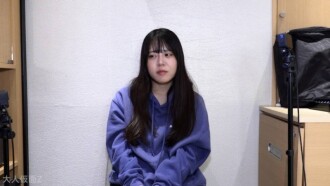 [Amateur First Time Filming] Tomo (18) A cute teacher in training. I was wondering if it was okay to appear in the video, but I filmed it anyway. I made her lick my anus, observed her vagina with a speculum, and then creampied her and pene