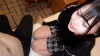 Phim [Uncensored] A cute and innocent girl! But inside she is a carnivorous woman with a strong libido. She declares, "Let's have a contest to see who has the stronger libido." 2 creampies. *Bonus HD quality