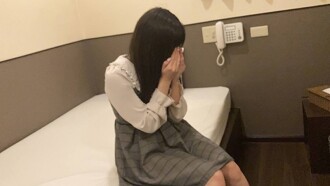 Phim [First 30 people get 500 yen off] Ryoka, 20 years old, facial, raw. A mass-produced, sadistic beauty who is a former maid who will do anything you say, gets fucked in CFNM play without any clothes on! (061)