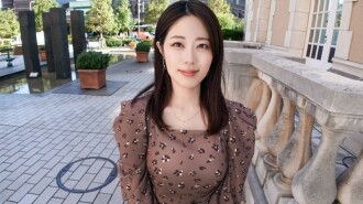 &quot;Intense sex is here. A mature woman with a quiet demeanor applied to feel pleasure! She moves her hips and hits the spots that feel good during sex! [First time filming] She applied for adult video online...&quot;: MGS Video Adult Video S